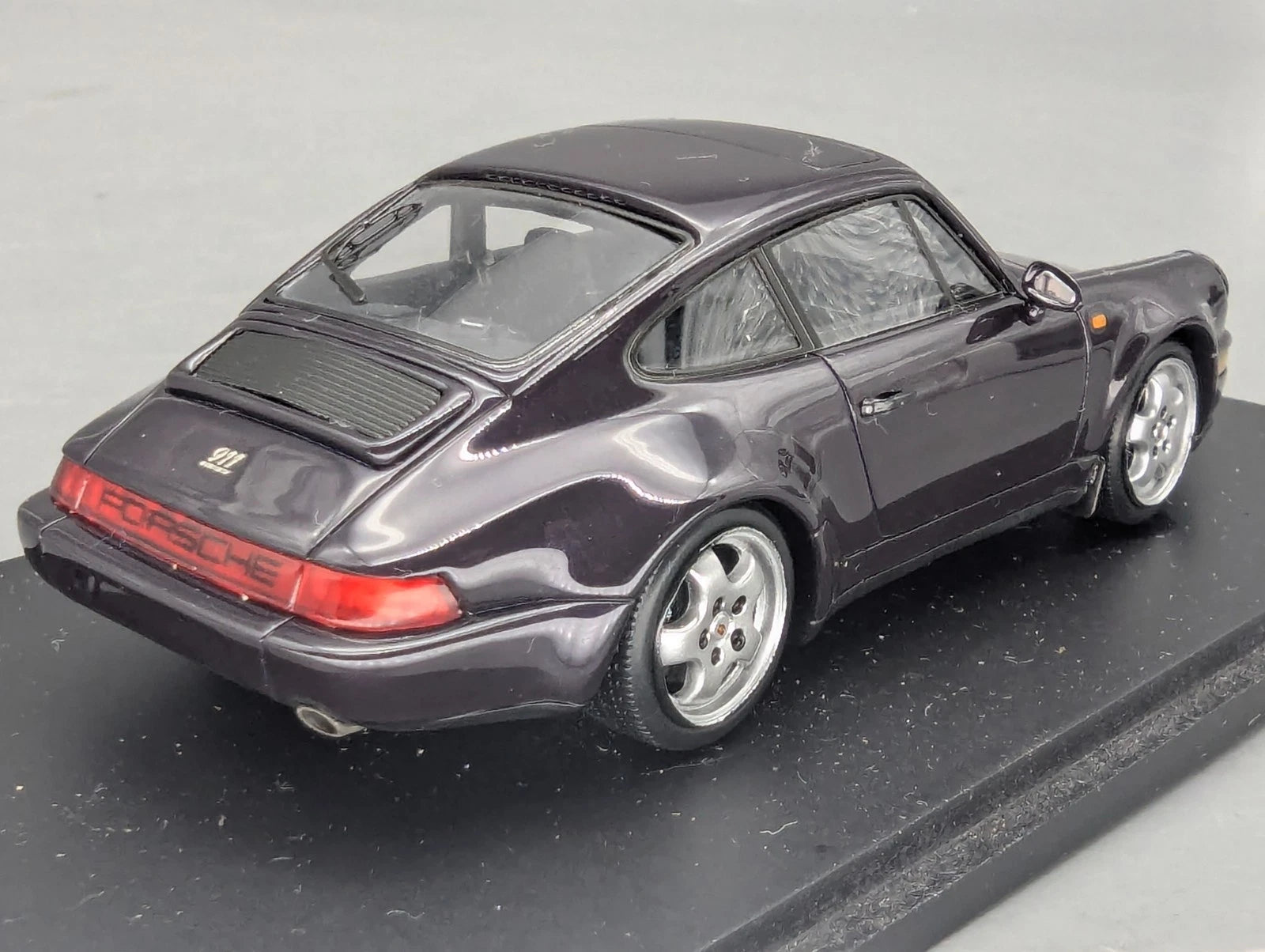 Modellautos 1:43 Spark S2033 Porsche 911 Carrera 4 30 Anniversary 1993 mit OVP