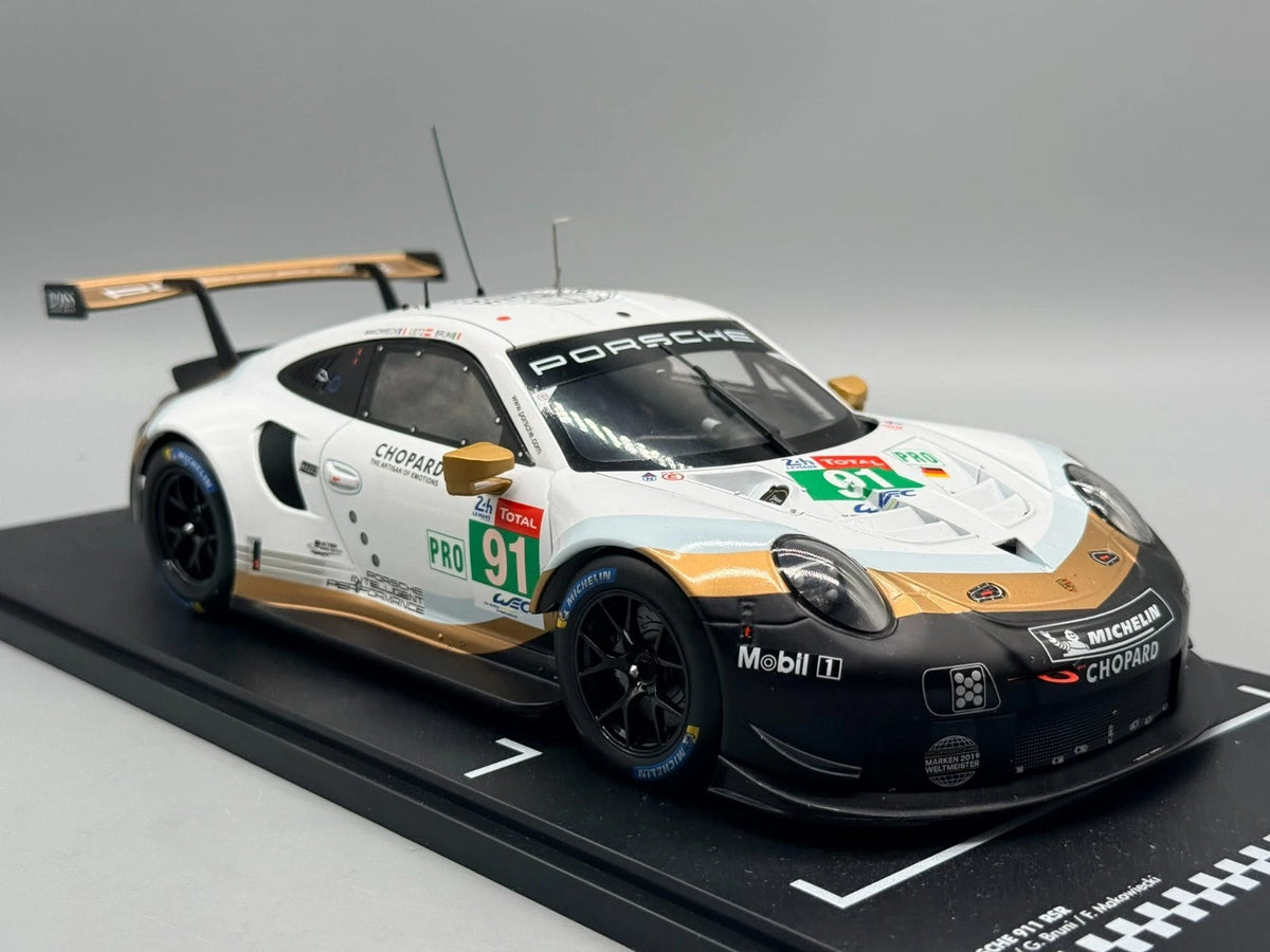 Modellautos 1:18 Ixo Porsche 911 RSR Le Mans 24h 2019 #91 mit OVP