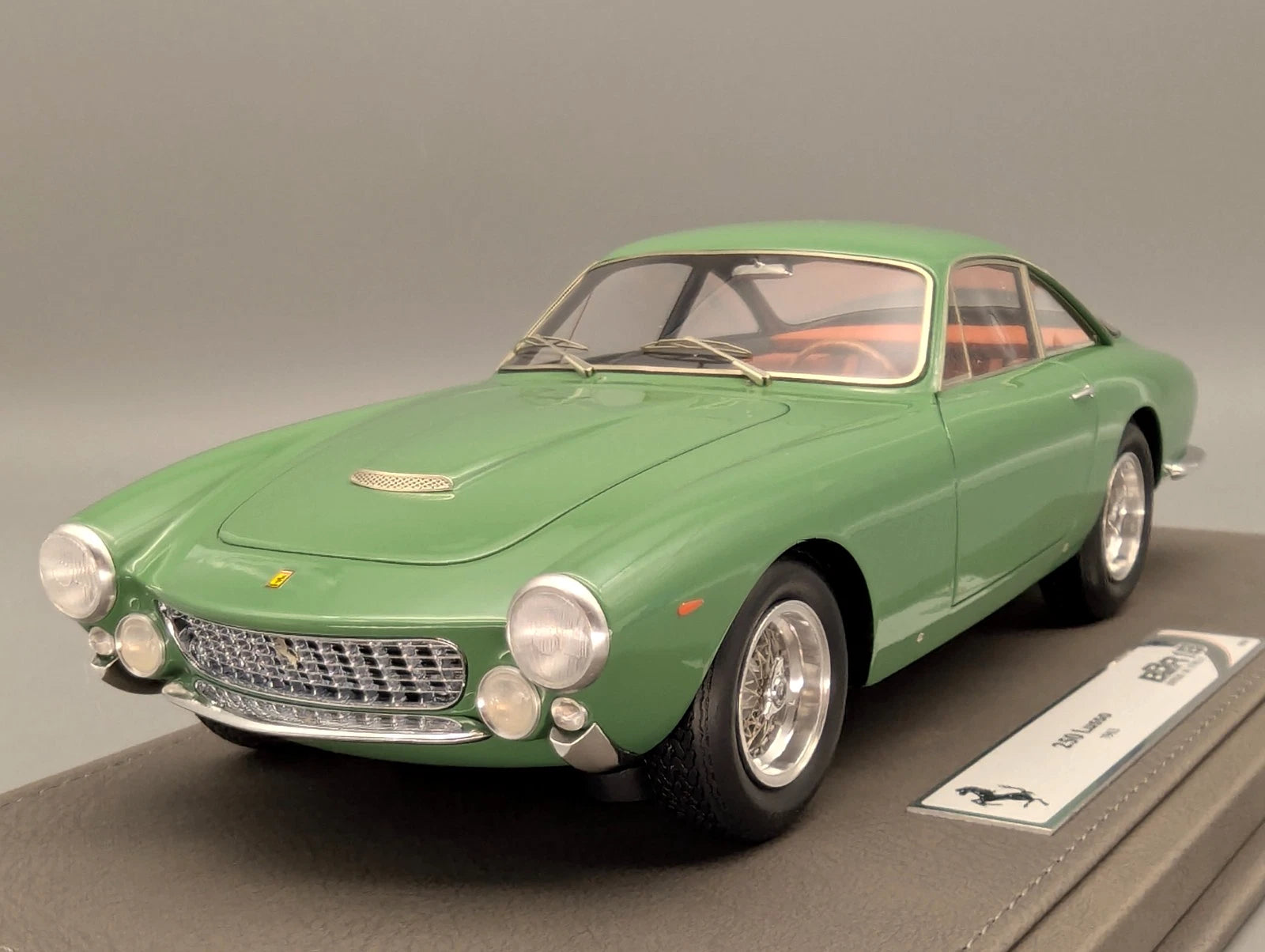 Modellautos 1:18 BBR Ferrari 250 Lusso 1963 Pastel Green 09/36 Stück mit OVP