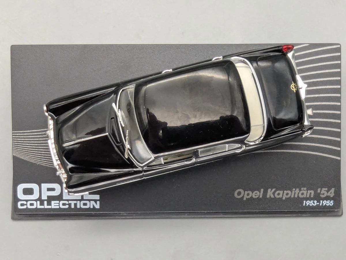 Modellautos 1:43 Ixo für Eaglemoss Opel Collection Kapitän '54 mit Vitrine