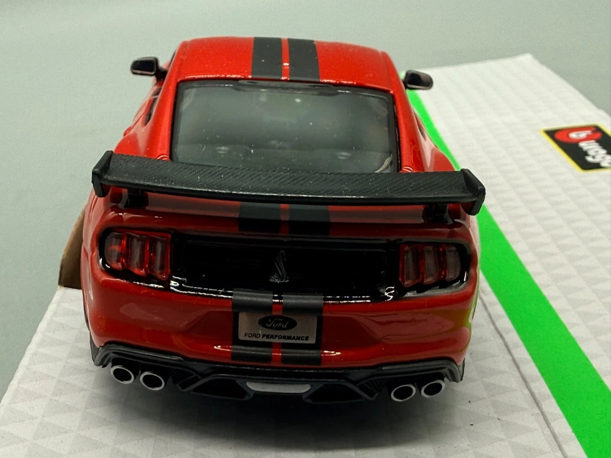 Modellautos 1:32 Bburago 2020 Ford Mustang Shelby GT500 OVP
