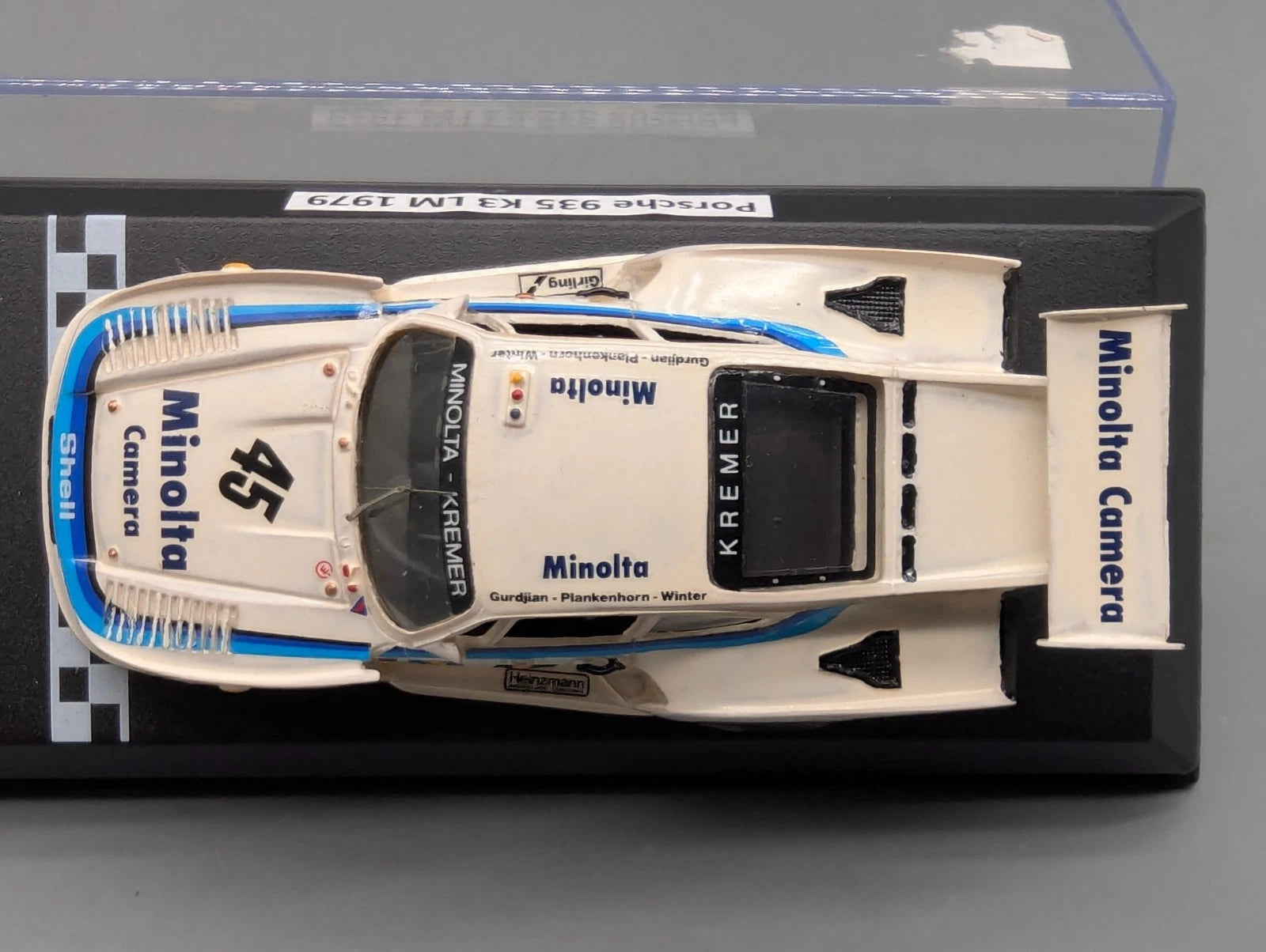 Modellautos 1:43 Starter Kremer Porsche 935 K3 24h Le Mans 1979 #45 Vitrine