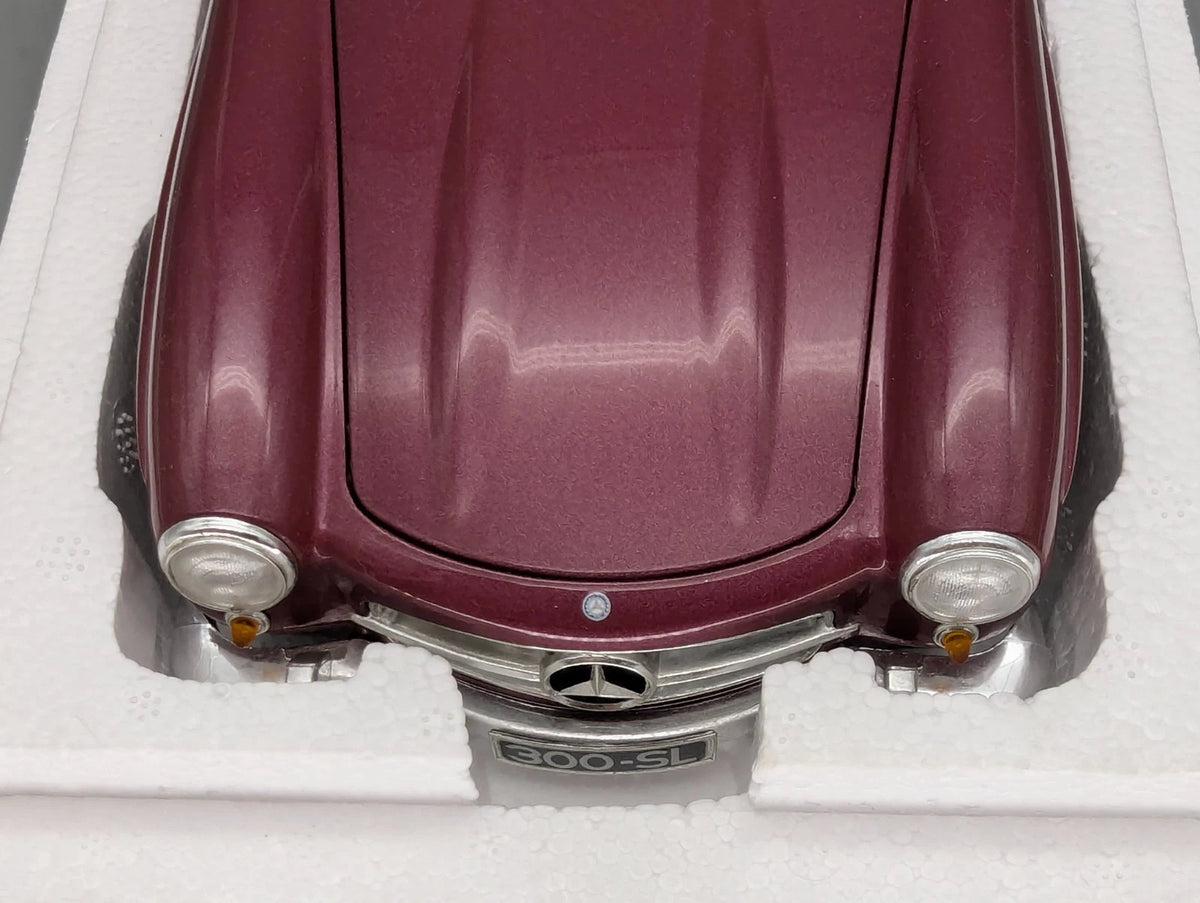 Modellautos 1:18 Minichamps Mercedes Benz 300 SL 1954 W198 Gullwing mit OVP