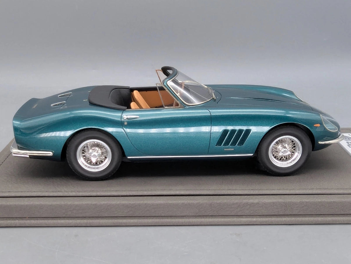 Modellautos 1:18 BBR Ferrari 275 GTB/4 Spider NART S/N 10917 01/36 pcs OVP