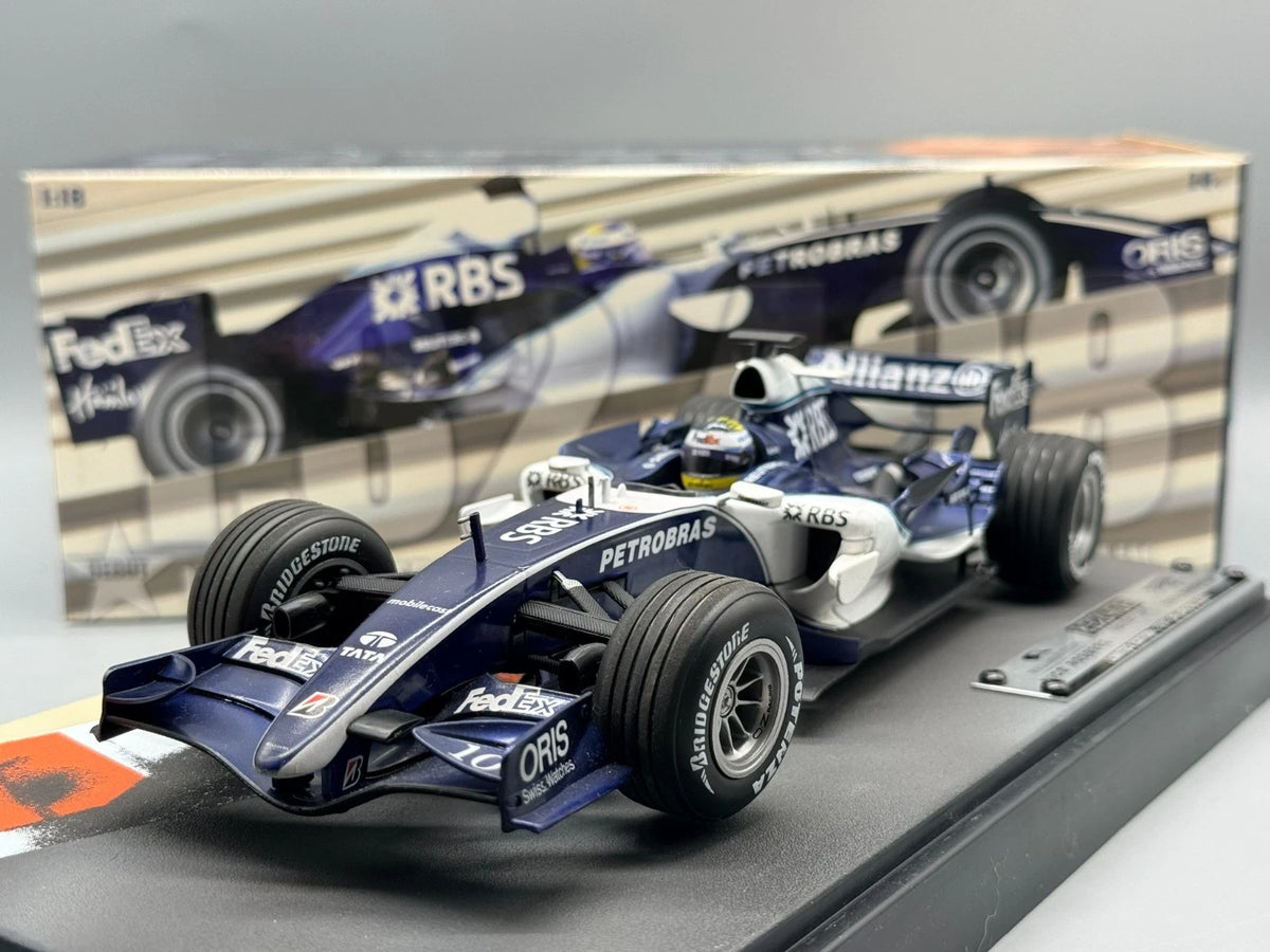 Modellautos 1:18 Hot Wheels Racing Nico Rosberg 2006 Sakhir Circuit Bahrain +OVP