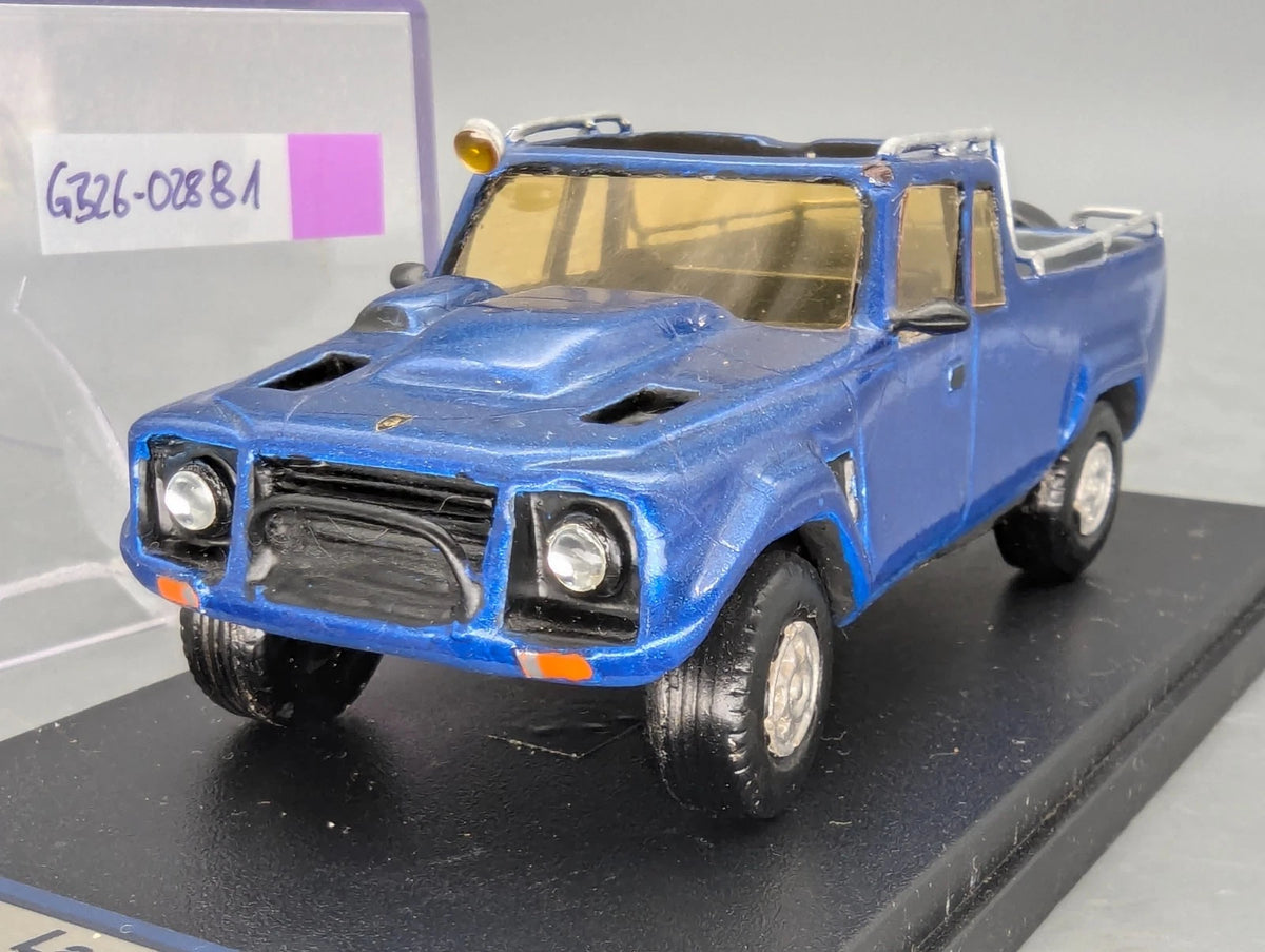 Modellautos 1:43 Umbau Basis Provence Moulage Lamborghini LM 002 Pick-Up Vitrine