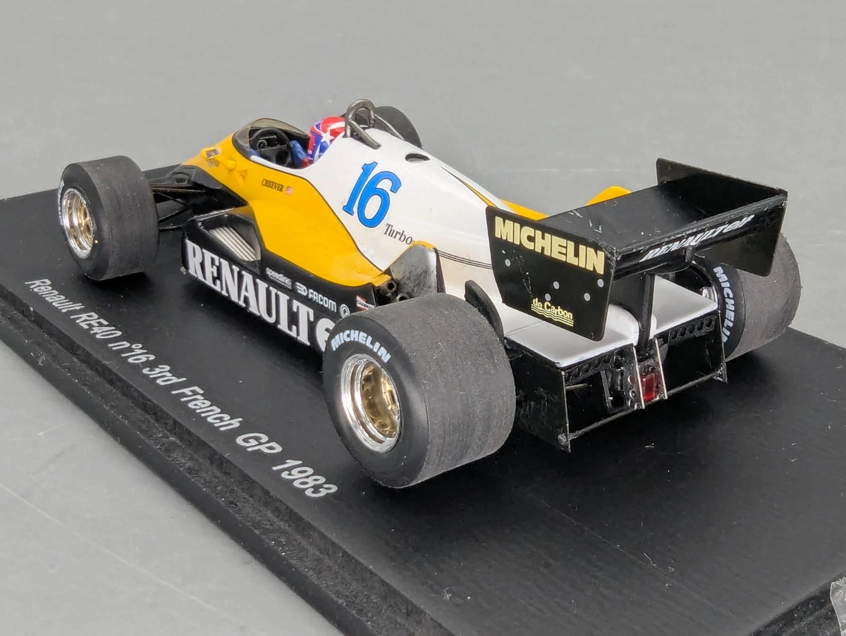 Modellautos 1:43 Spark S1707 Renault RE40 3rd French GP 1983 #16 E. Cheever OVP
