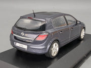 Modellautos 1:43 Minichamps Opel Astra Blau Grau Metallic mit Dealer OVP