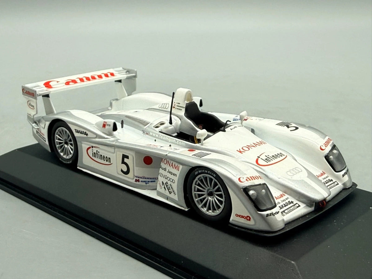 Modellautos 1:43 Minichamps Audi R8 Le Mans 24h 2003 #5 mit OVP