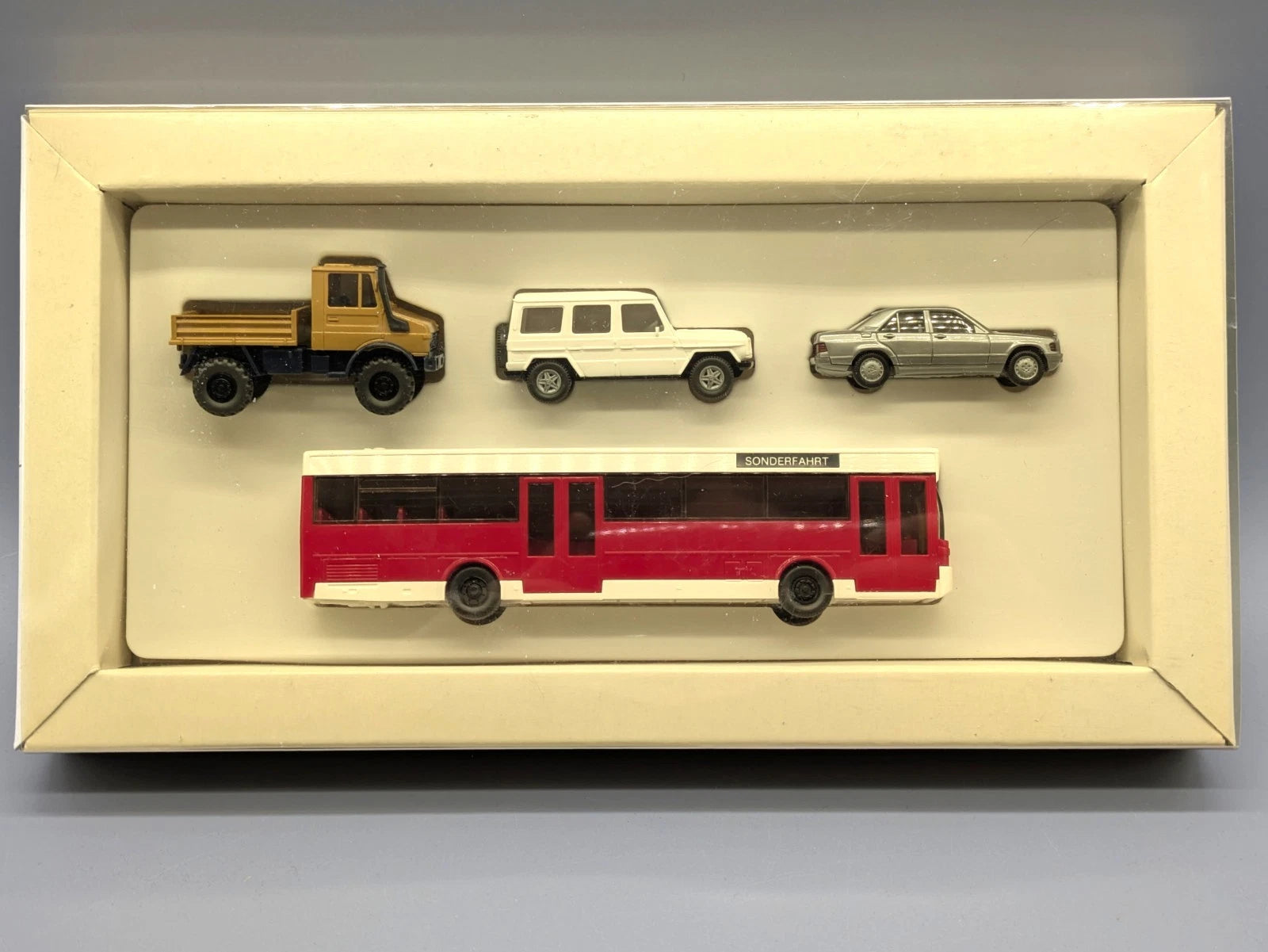 Modellautos HO 1:87 Wiking Mercedes-Benz 4 Modelle Werbeset mit OVP