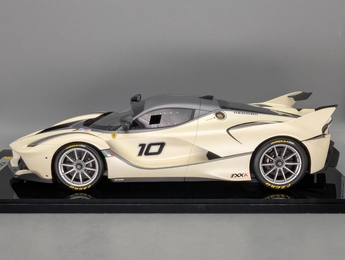 Modellautos 1:12 BBR Ferrari FXX-K Car #10 Fuji White Matt Ltd 05/10 Vitrine OVP
