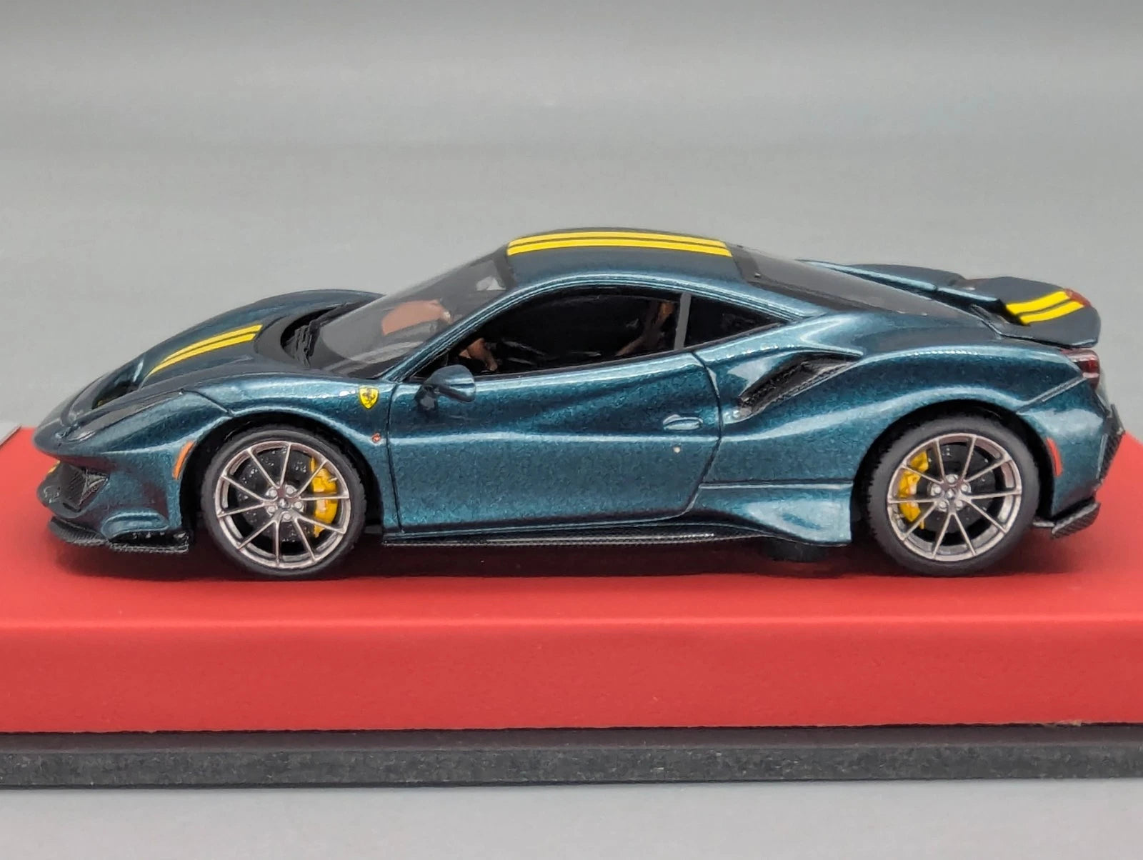 Modellautos 1:43 BBR Concept43 Ferrari 488 Pista LHD Verde Scuro Ltd 01/20 OVP