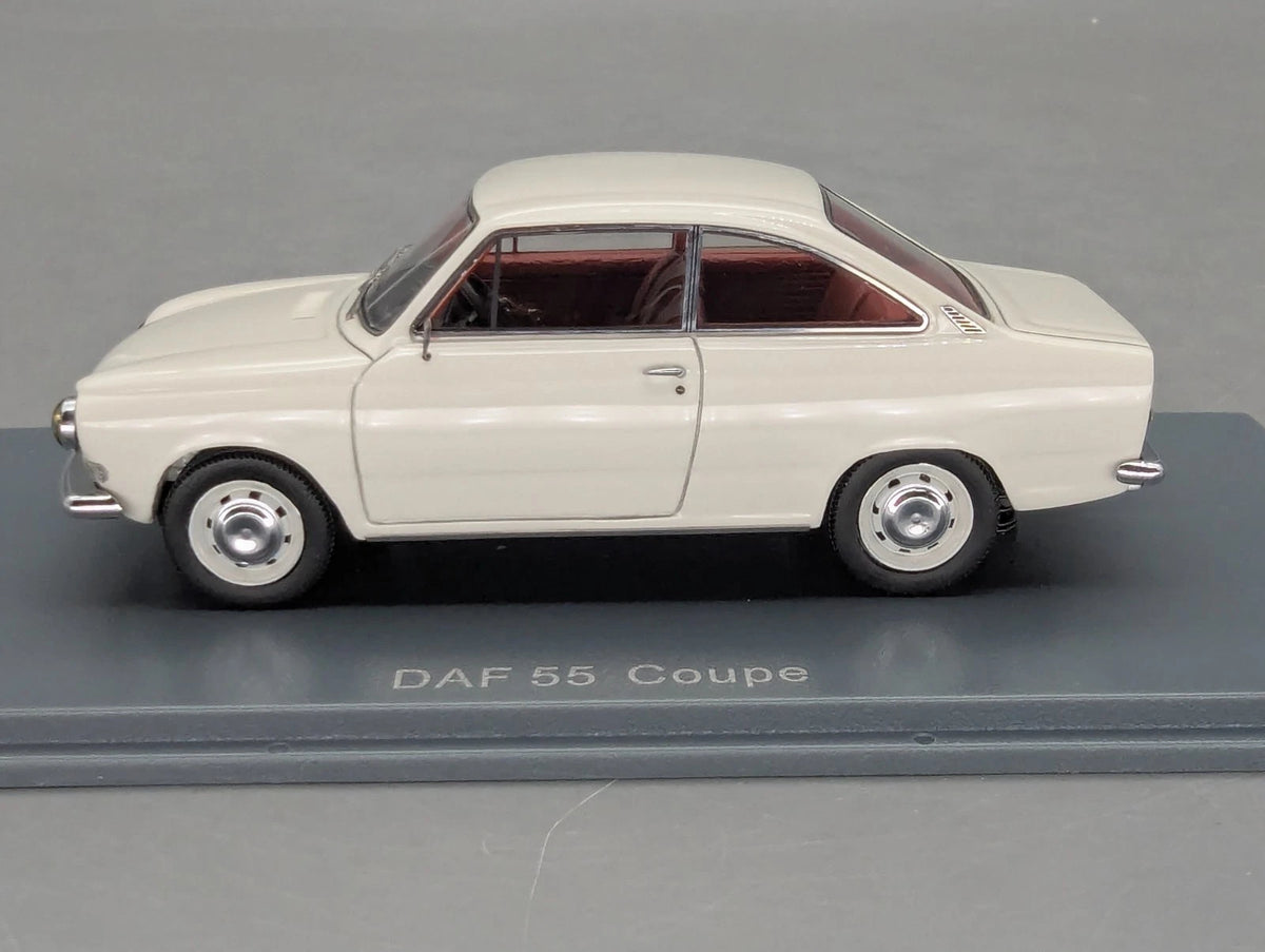 Modellautos 1:43 Neo Scale Models 43730 DAF 55 Coupe Weiß mit OVP