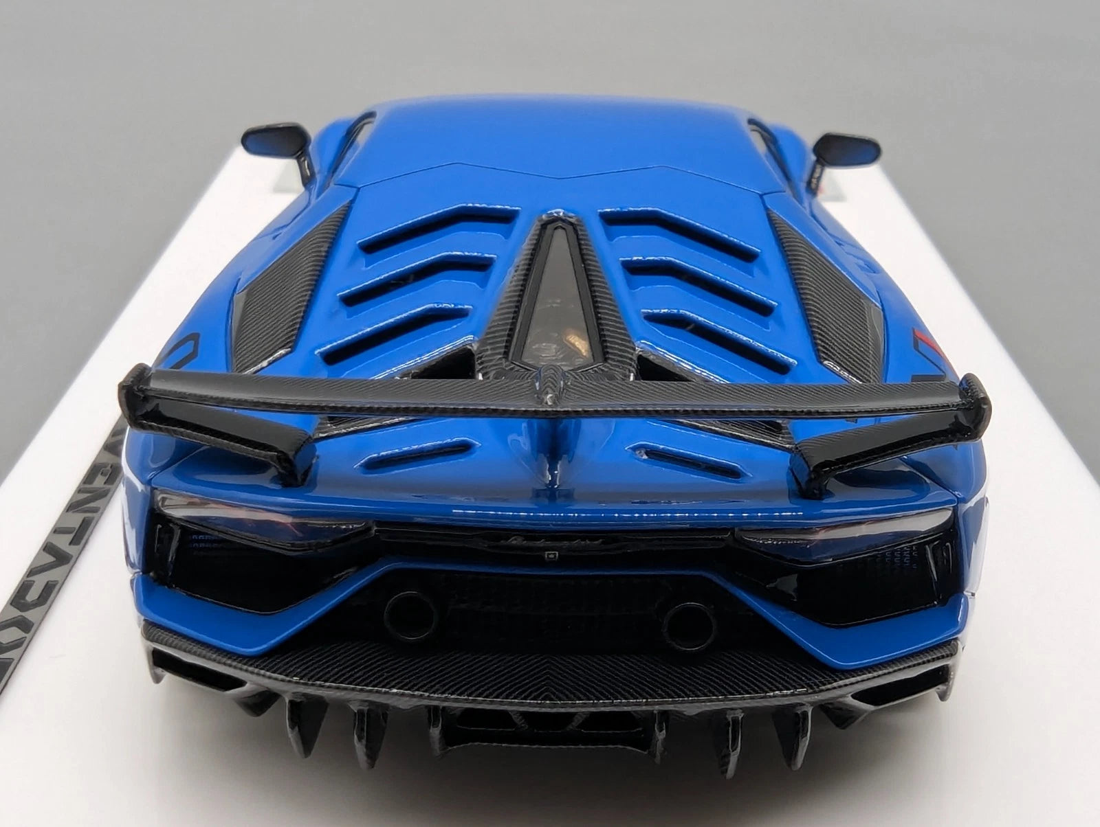 Eidolon Make Up 1:43 Lamborghini Aventador SVJ Blu Le Mans Ltd 15/80 OVP