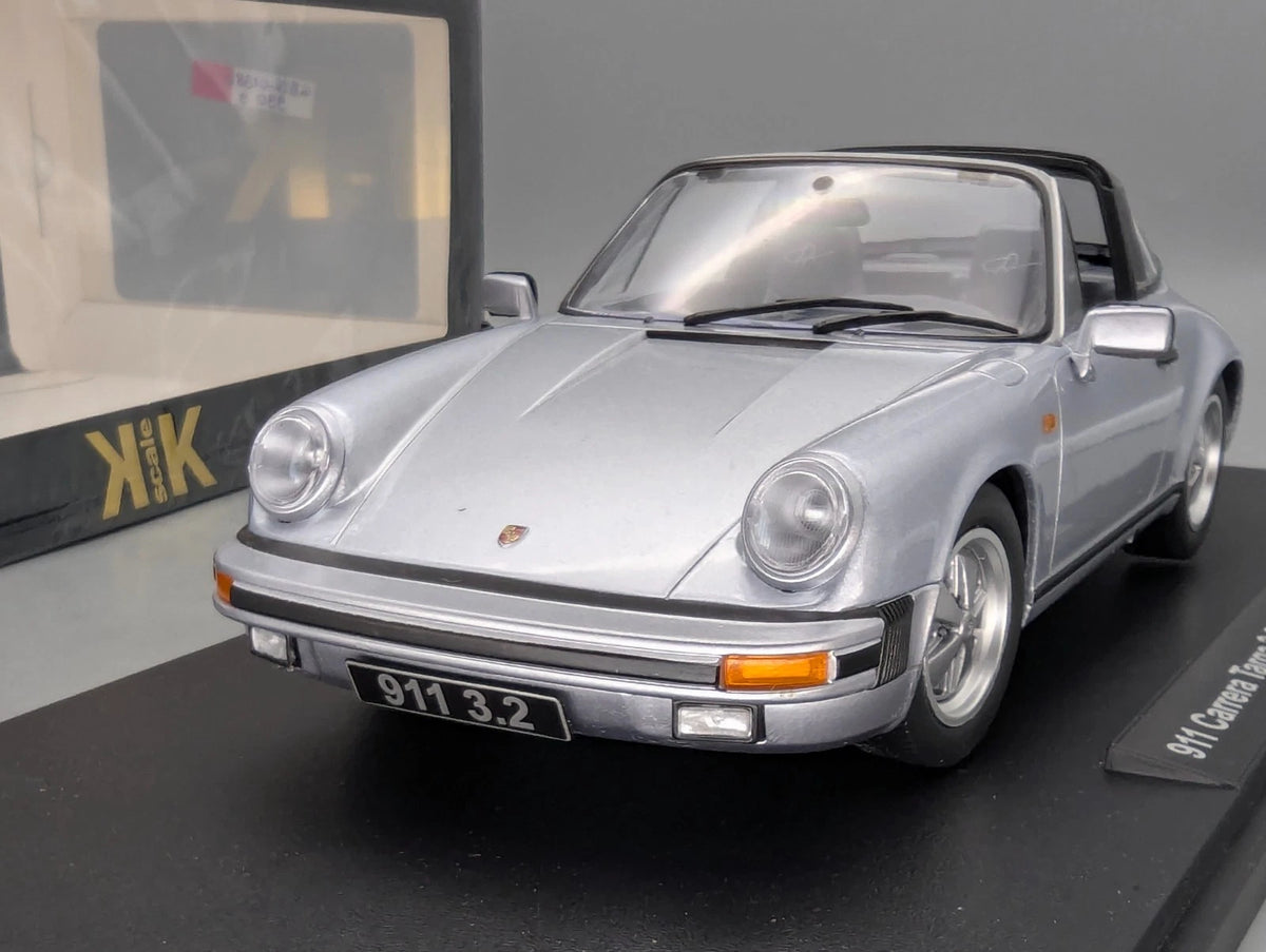 Modellautos 1:18 KK-Scale Porsche 911 Carrera Targa 3.2 1988 Silber mit OVP