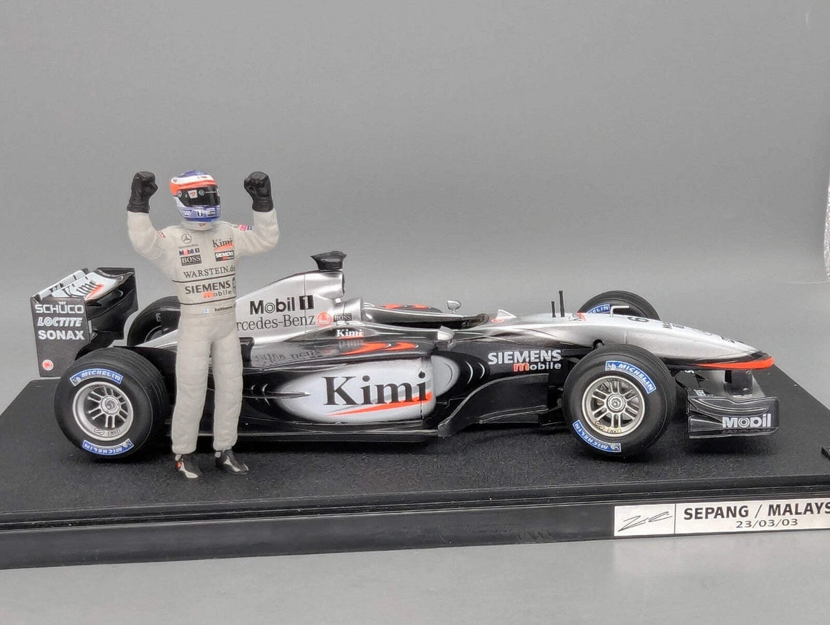 Modellautos 1:18 Hot Wheels Racing McLaren Mercedes 2003 GP #6  Raikkonen OVP