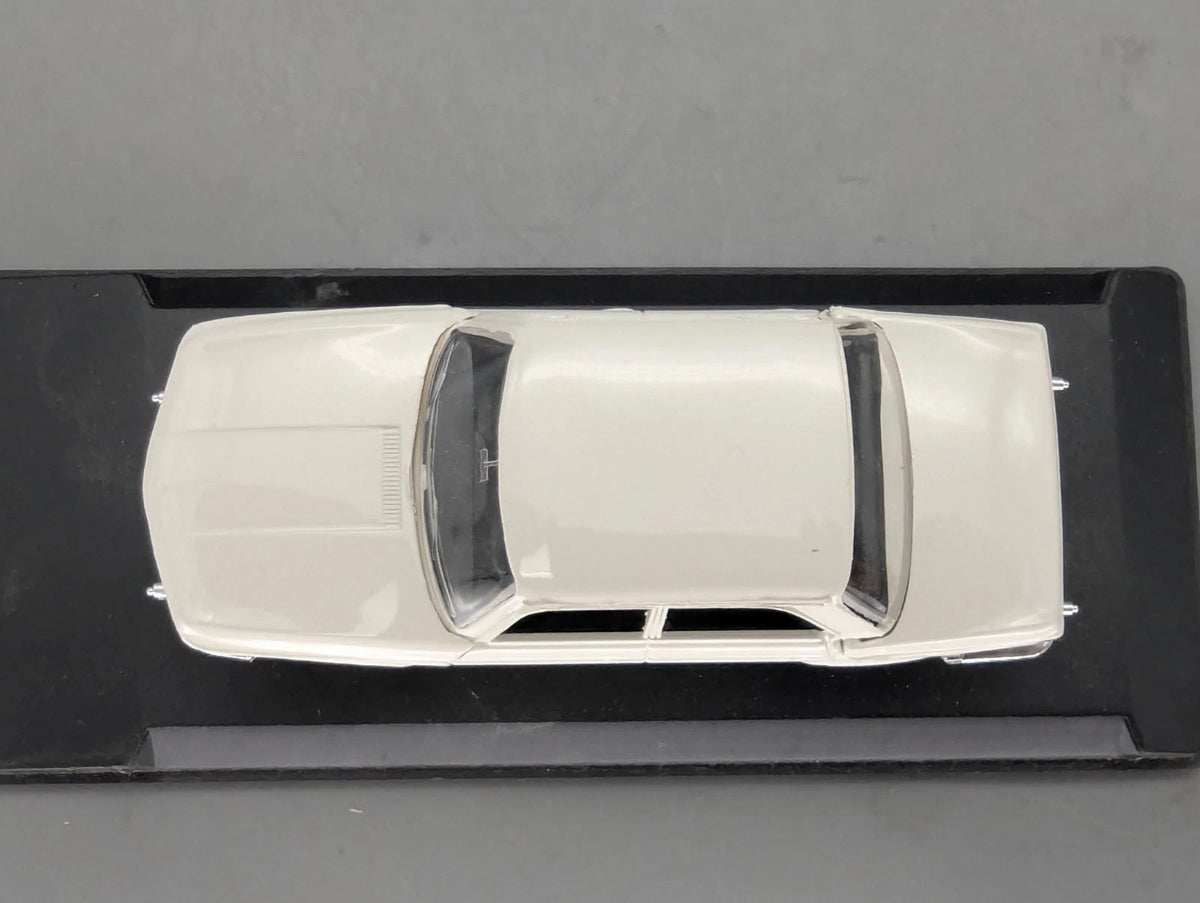 Modellautos 1:43 Eligor 1337 BMW 2000 Weiß mit OVP