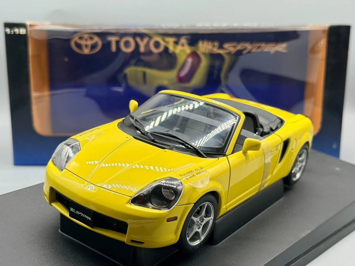 Modellautos 1:18 AUTOart Toyota Mr2 Spyder Gelb mit OVP