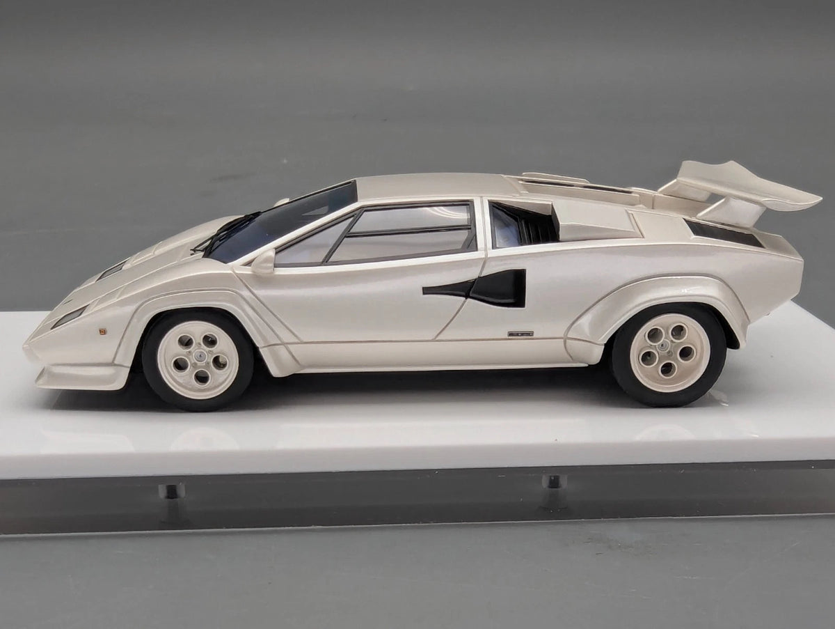 Eidolon Make Up Mini Werks 1:43 Lamborghini Countach LP400S 1984 Pearl 11/30 OVP