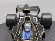 Modellautos 1:43 Quartzo Lotus 72E German GP 1974 #2 Jacky Ickx mit Vitrine