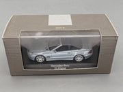 Modellautos 1:43 Minichamps Mercedes Benz SL Klasse Silberblau Met. Dealer OVP