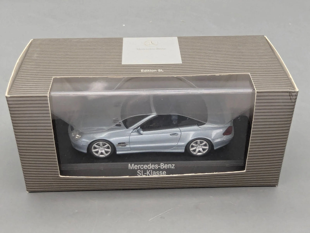 Modellautos 1:43 Minichamps Mercedes Benz SL Klasse Silberblau Met. Dealer OVP
