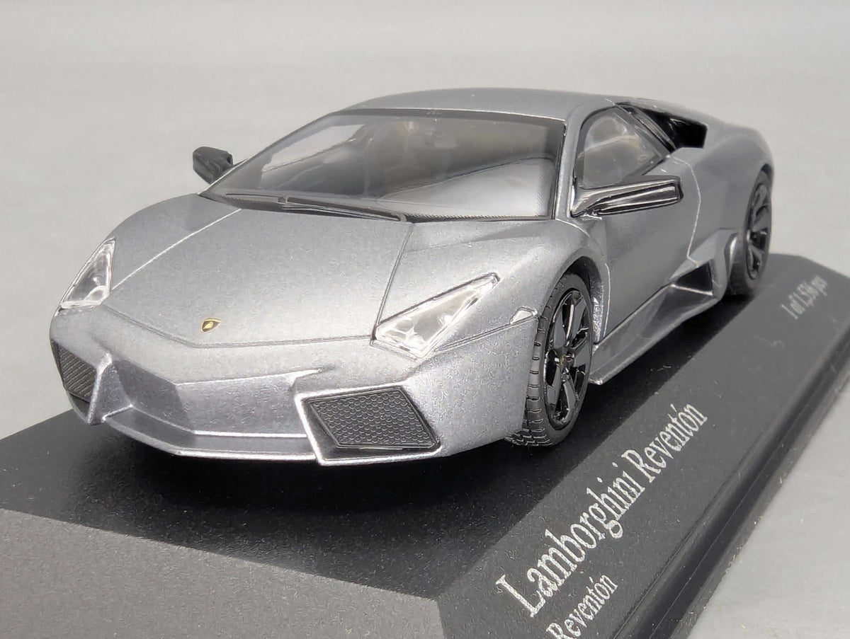Modellautos 1:43 Minichamps Lamborghini Reventon 2007 Matt Grey Grau mit OVP