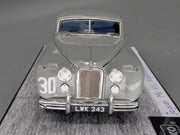 Modellautos 1:43 IXO Jaguar MK VII WINNER Silverstone 1952 #30 St. Moss OVP