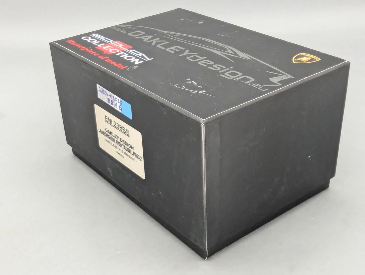 Eidolon Make Up 1:43 Lamborghini Aventador LP760-2 Engine Set Oakley Weiß OVP