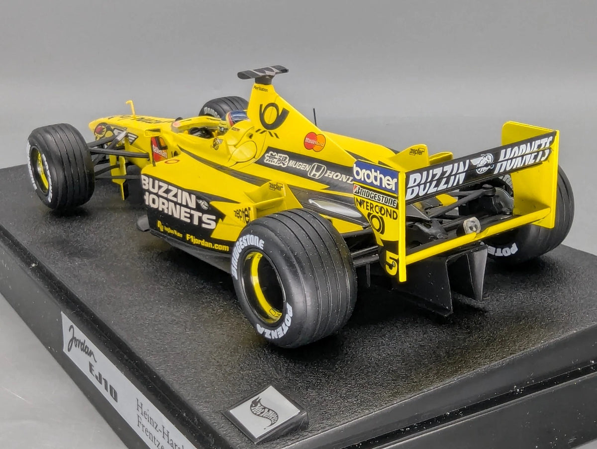 Modellautos 1:18 Hot Wheels Racing 26743 Jordan EJ10 2000 #5 H.-H. Frentzen OVP