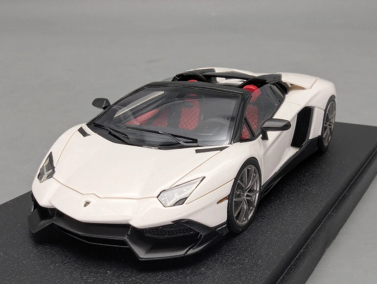 Eidolon Make Up 1:43 Lamborghini Aventador LP720-4 Roadster Weiß 2013 07/10 OVP