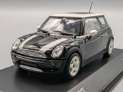 Modellautos 1:43 Minichamps Mini Cooper 2001 Black mit Haube zum Öffnen mit OVP