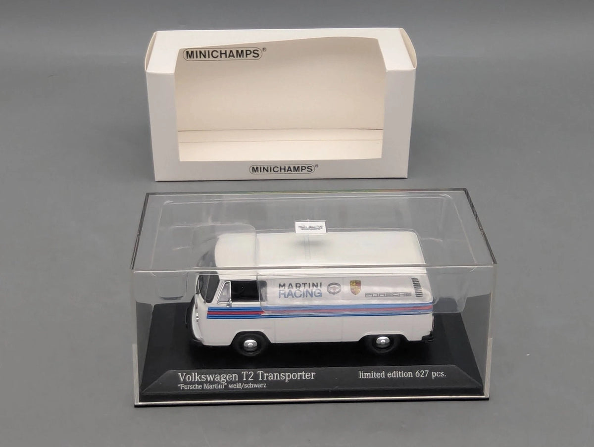 Modellautos 1:43 Minichamps Volkswagen VW T2 Transporter '72 Porsche Martini OVP
