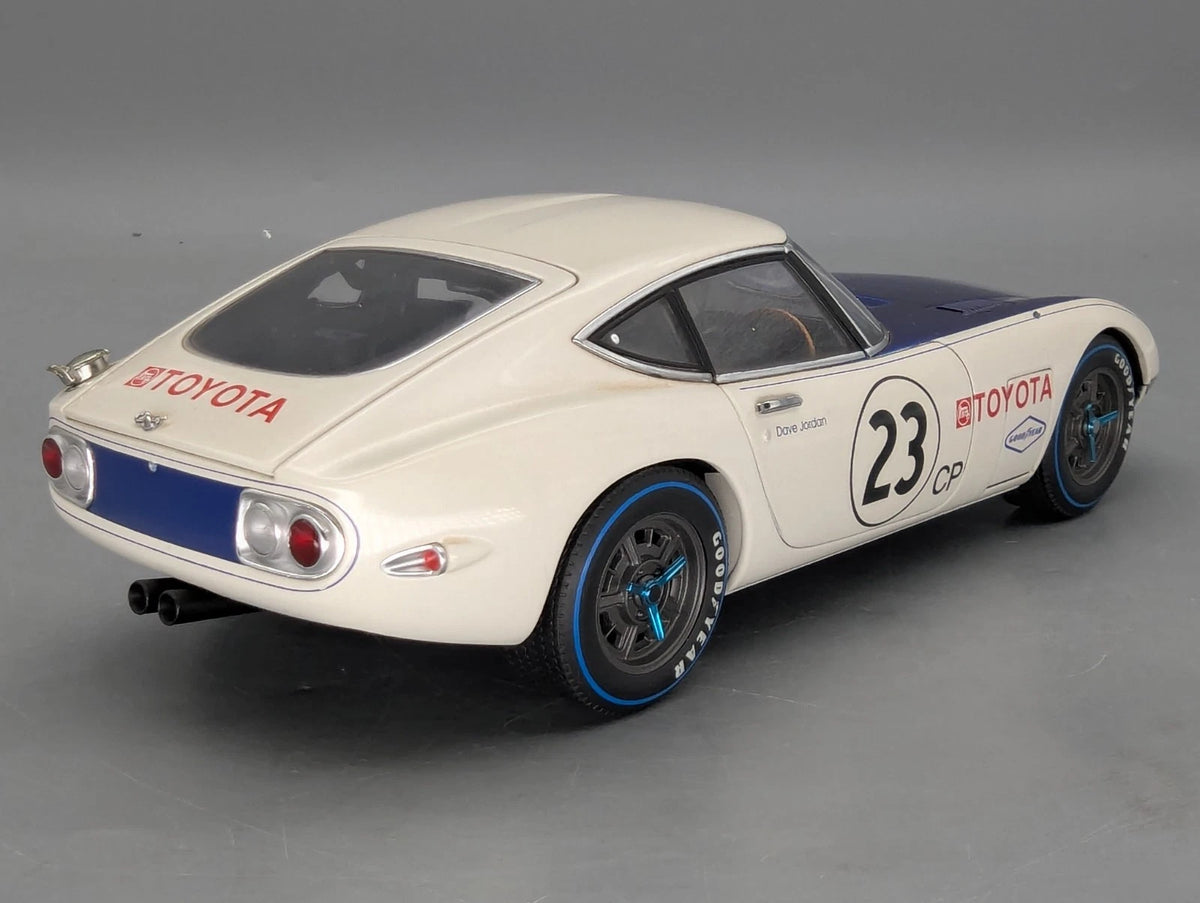 Modellautos 1:18 AUTOart Millenium 86815 Toyota 2000 GT SCCA 1968 #1 mit OVP