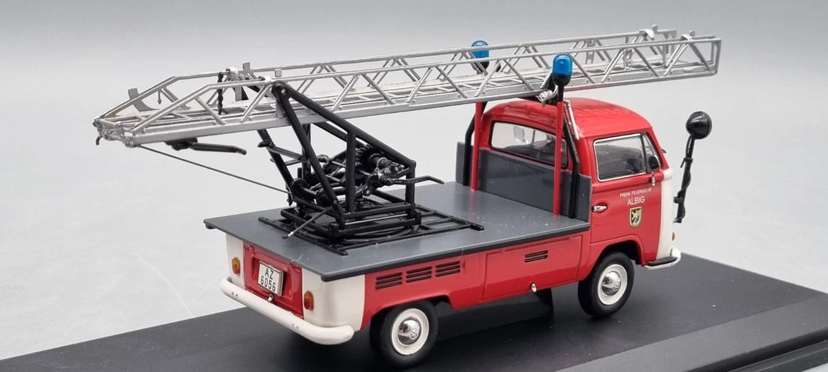 Transporter Modelle 1:43 Schuco 03341 VW T2a Feuerwehr Drehleiter OVP
