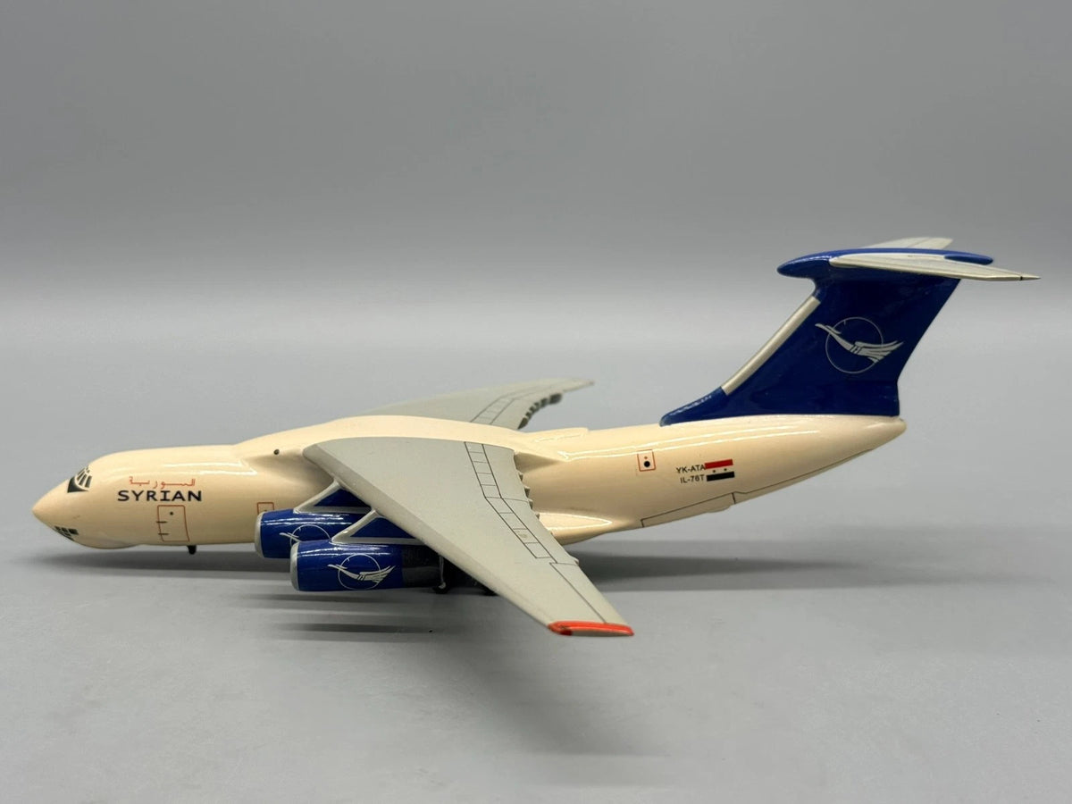 Modellflugzeug 1:400 UNBEKANNT Ilyushin Il-76 Syrian Air