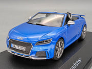 Modellautos 1:43 iScale Audi TT RS Roadster Ara Blau Metallic mit Dealer OVP