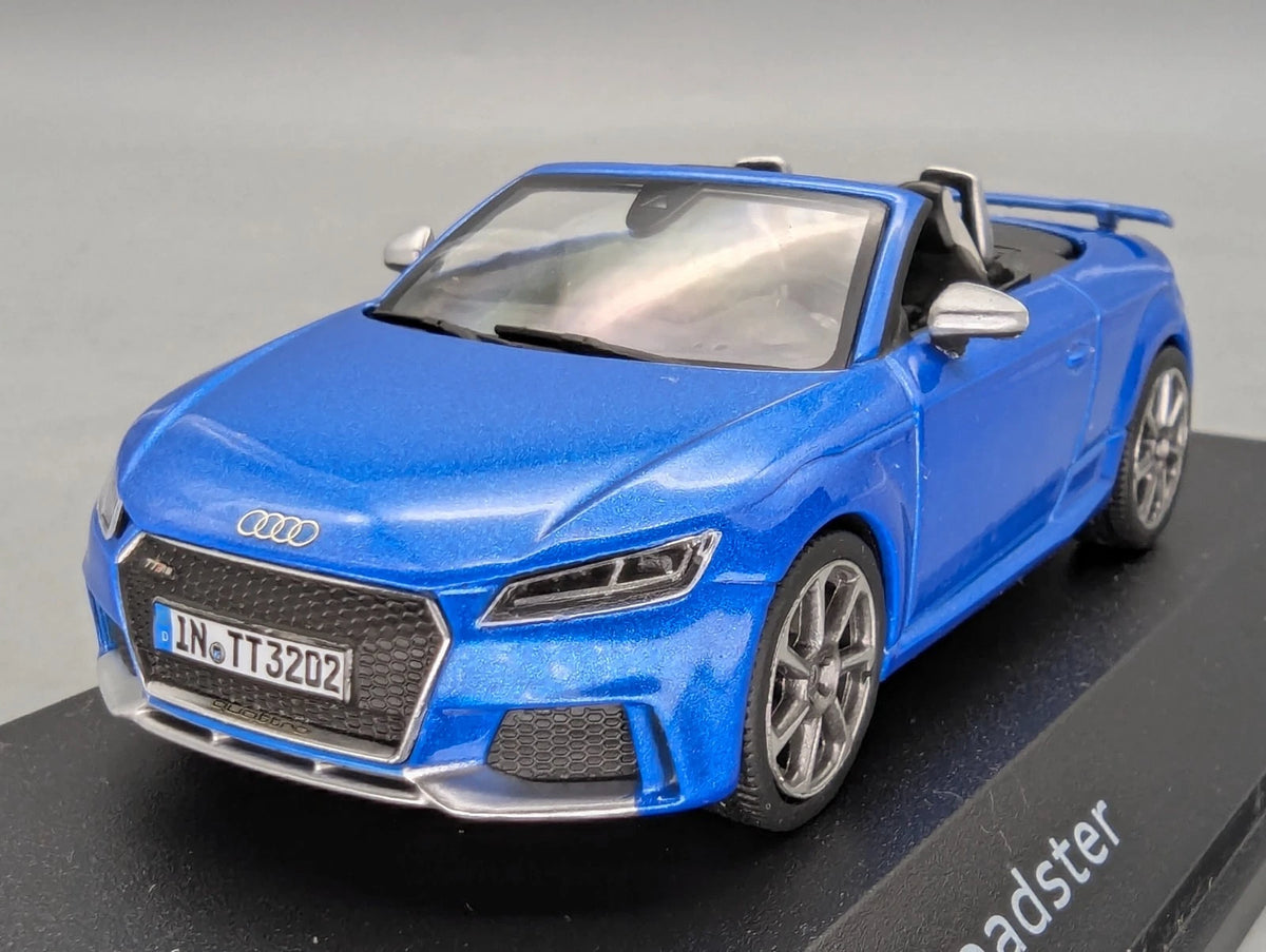 Modellautos 1:43 iScale Audi TT RS Roadster Ara Blau Metallic mit Dealer OVP