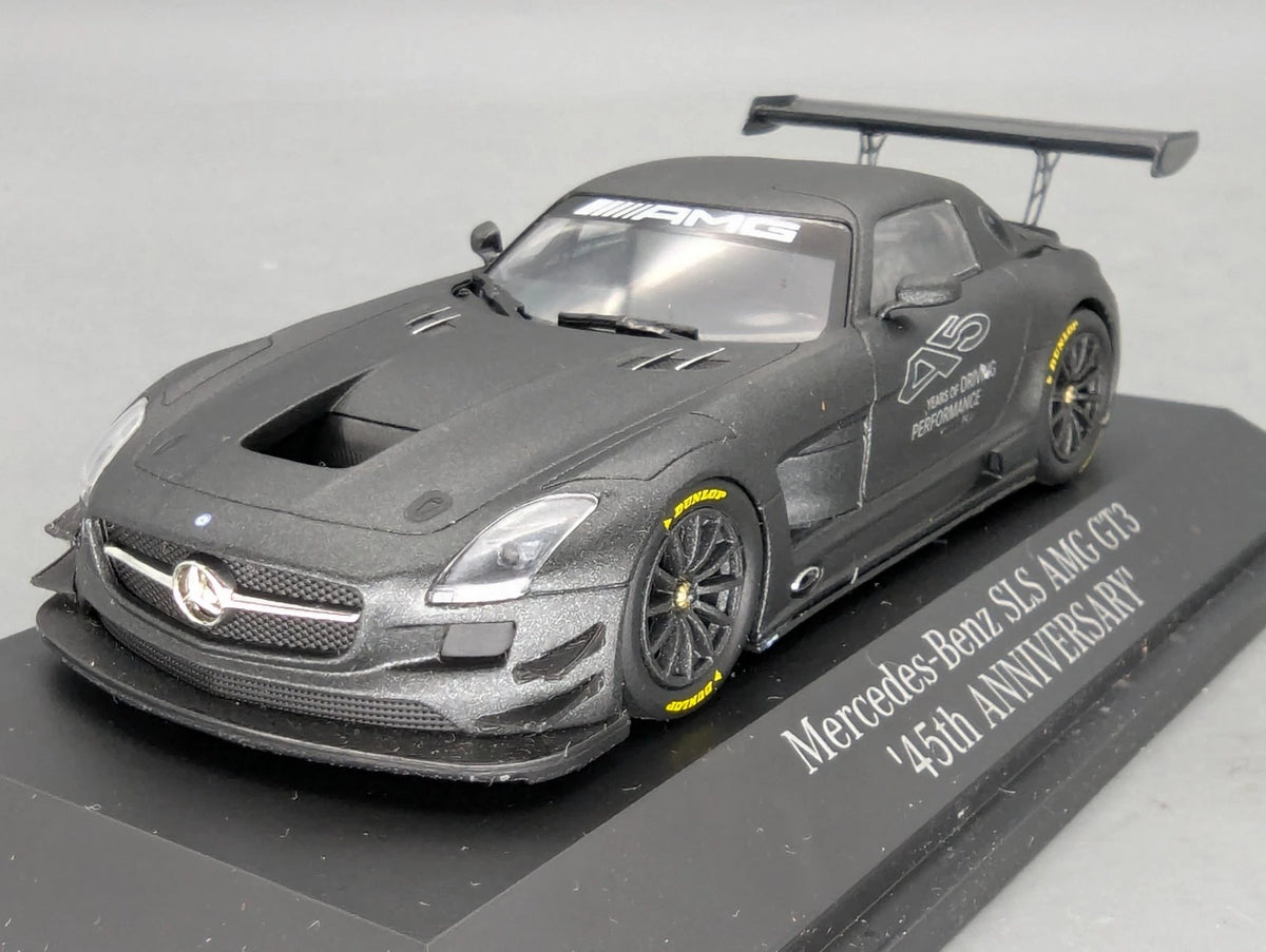 Modellautos 1:43 Minichamps Mercedes SLS AMG GT3 45th Anniversary mit Dealer OVP