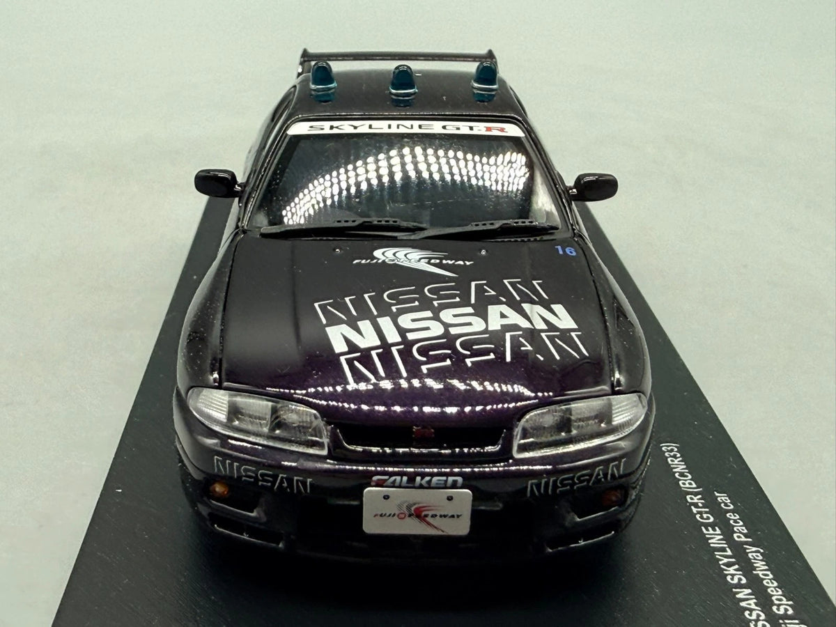 Modellautos 1:43 Kyosho Nissan Skyline GT-R (BCNR33) Fuji Speedway Pace Car +OVP