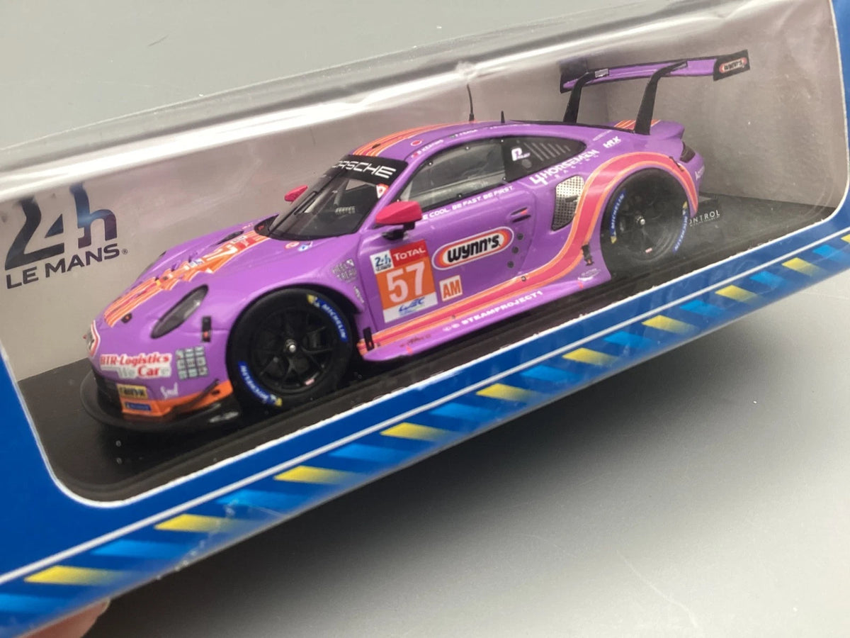 Modellautos 1:43 Spark Porsche 911 RSR Team Project 1 LM 2020 #57 OVP ungeöffnet