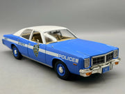 Modellautos 1:18 Greenlight Dodge Monaco NYPD 1978 OVP