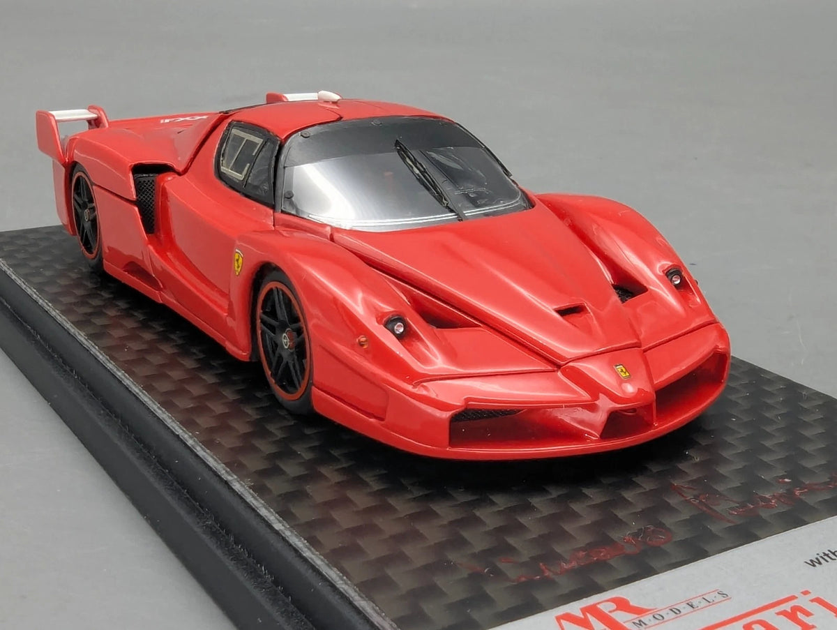 Modellautos 1:43 MR Models & V Bosica Ferrari FXX 2005 Open Door Funktion OVP