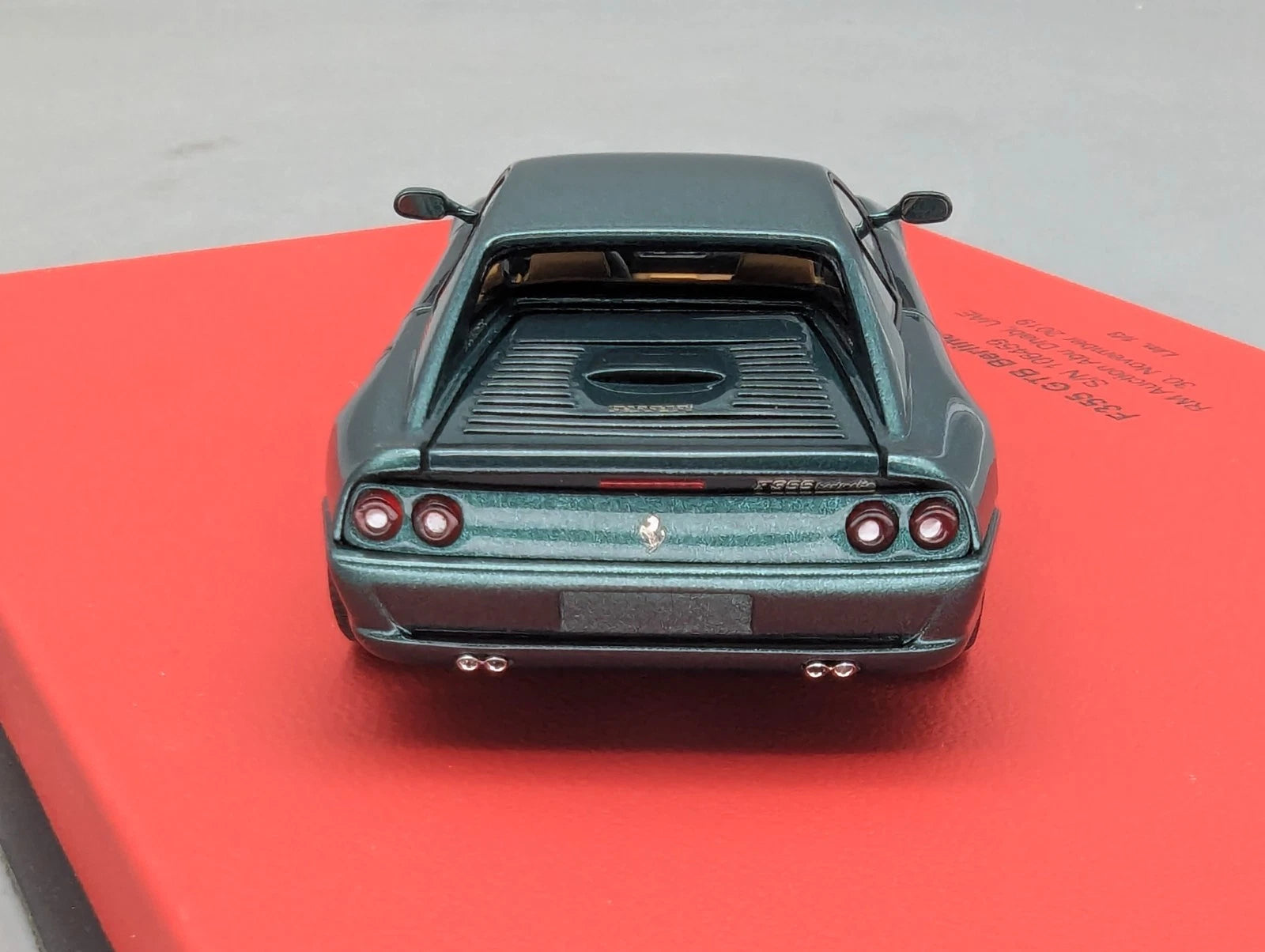 Modellautos 1:43 BBR Ferrari 355 GTB Berlinetta Auction UAE 2019 1/3 in OVP