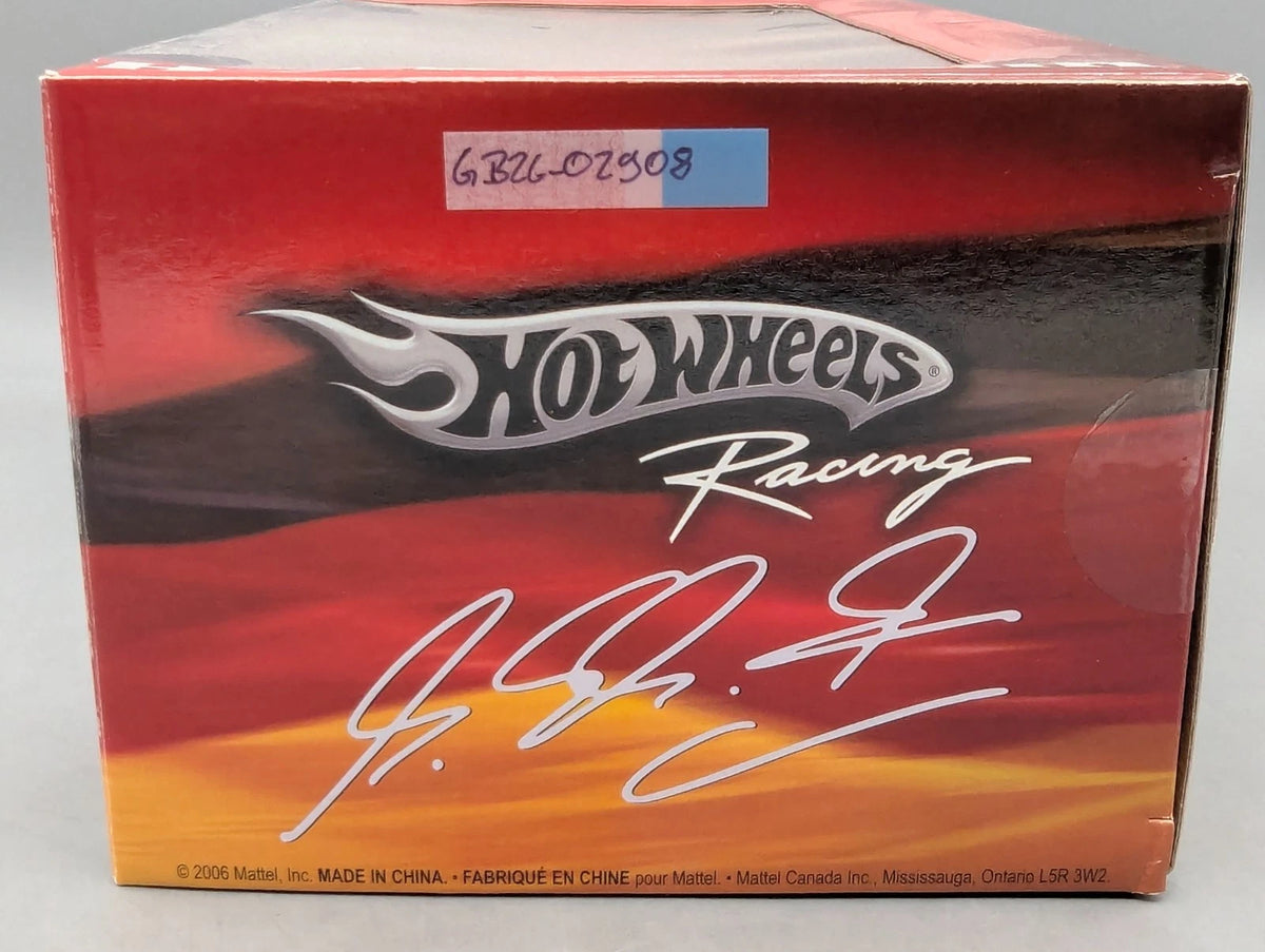 Modellautos 1:18 Hot Wheels Racing Ferrari 248 F1 Hockenheim #5 M Schumacher OVP