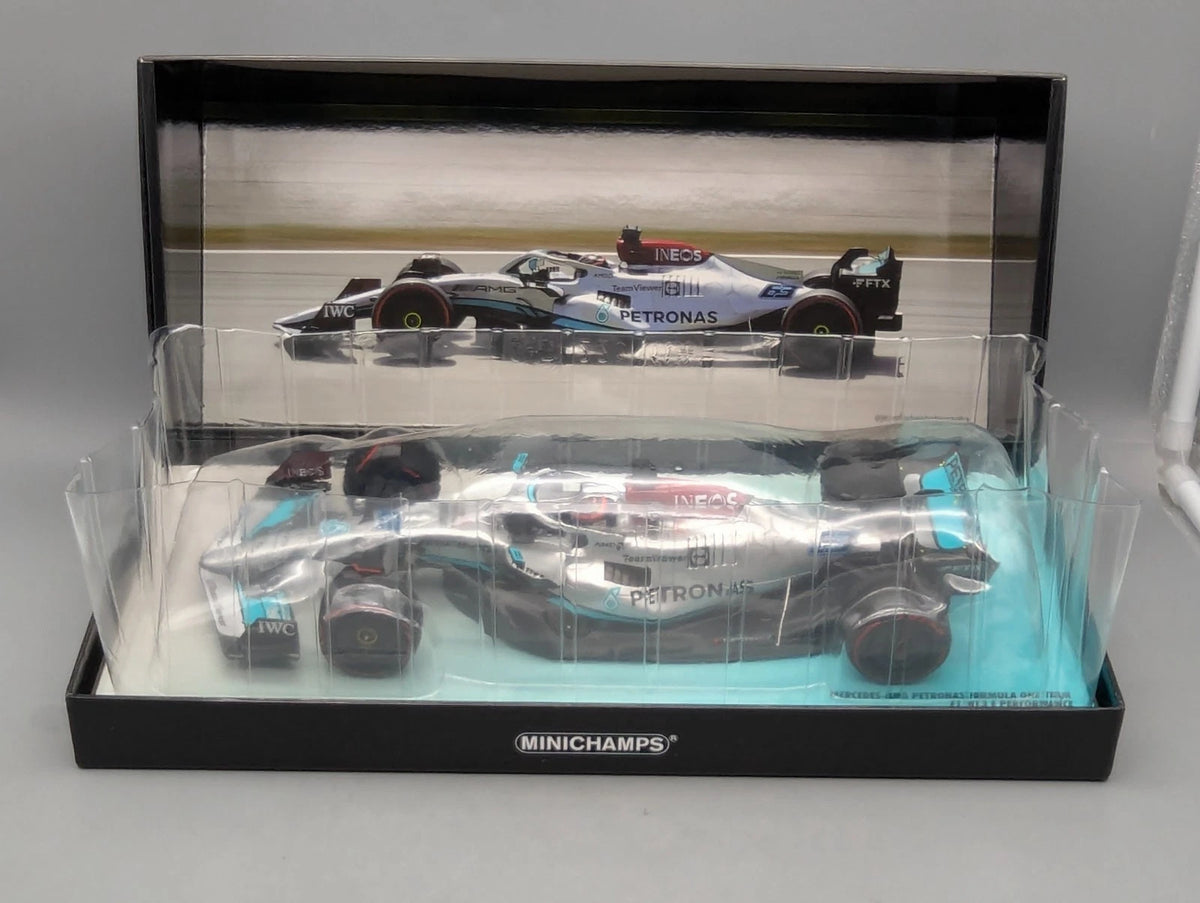 Modellautos  1:18 Minichamps Mercedes AMG Petronas F1 W 13 E #63 G. Russell OVP