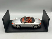 Modellautos 1:18 UT Models Porsche Boxster mit OVP