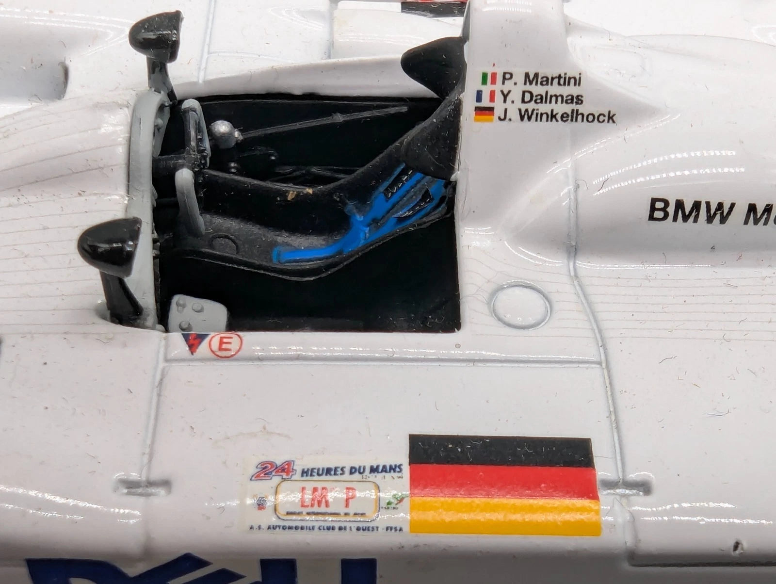 Modellautos 1:43 Minichamps BMW V12 LMR 24h Le Mans 1999 WINNER #15 Winkelhock