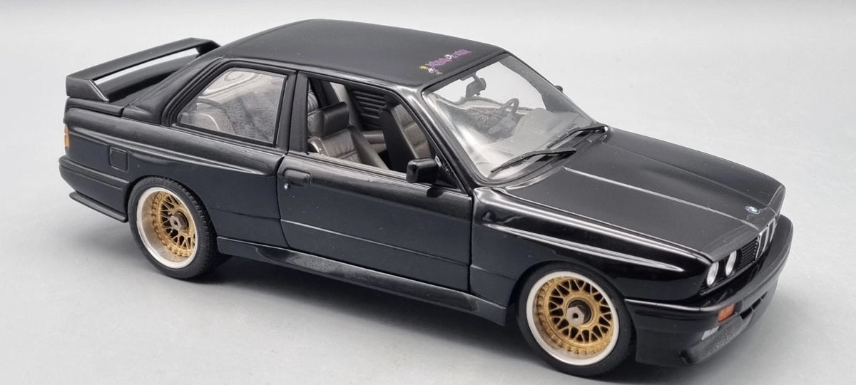 Modellautos 1:18 Minichamps 180 020300 BMW M3 Street 1987 Black OVP