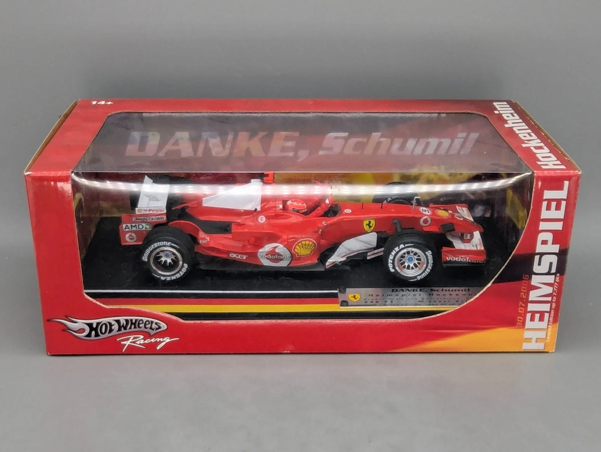 Modellautos 1:18 Hot Wheels Racing Ferrari 248 F1 Hockenheim #5 M Schumacher OVP
